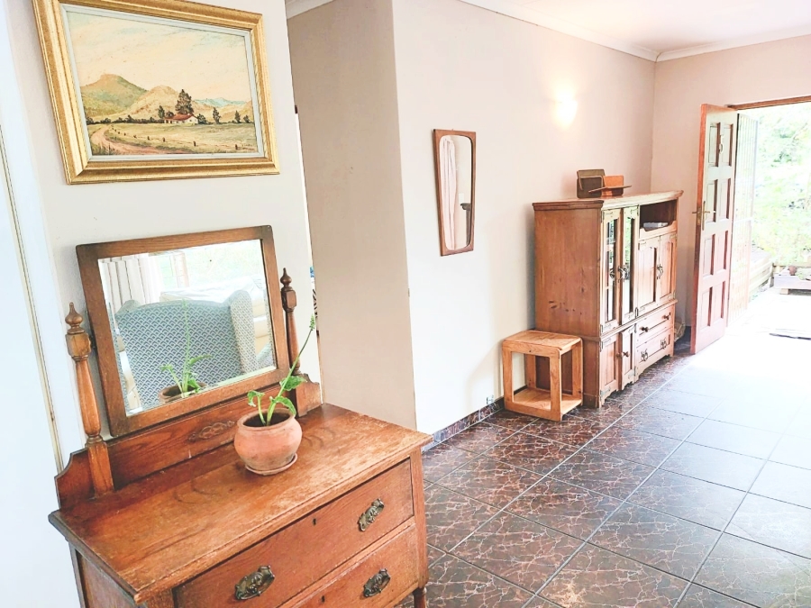 2 Bedroom Property for Sale in The Island Western Cape